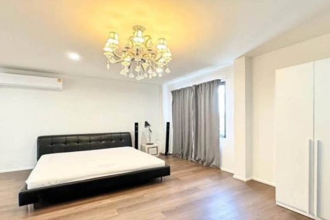 บ้านในคลองสาน, กรุงเทพฯ, ประเทศไทย 6 ห้องนอน № 172821 - รูปถ่าย 9