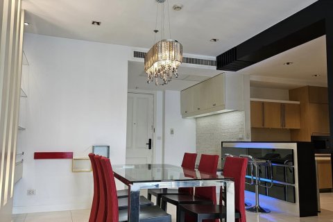 Condominio de 2 dormitorios en Pathum Wan, Bangkok, Tailandia № 133865 - foto 5