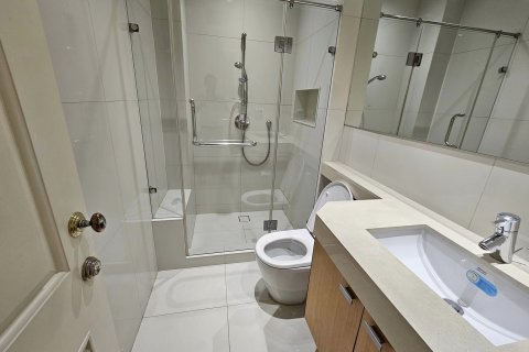 Condominio de 2 dormitorios en Pathum Wan, Bangkok, Tailandia № 133865 - foto 9
