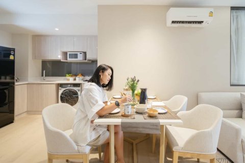Condo in Bangkok, Thailand, 1 bedroom  № 166572 - photo 8