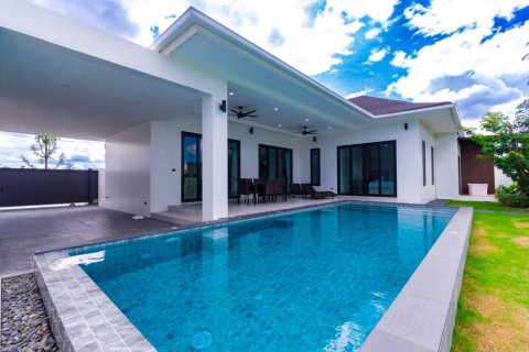 Chalet de 3 dormitorios en Hua Hin, Tailandia № 146851