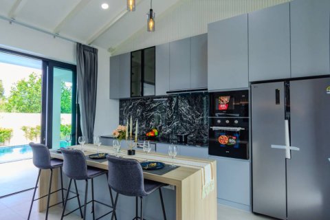 Chalet de 3 dormitorios en Hua Hin, Tailandia № 146851 - foto 9