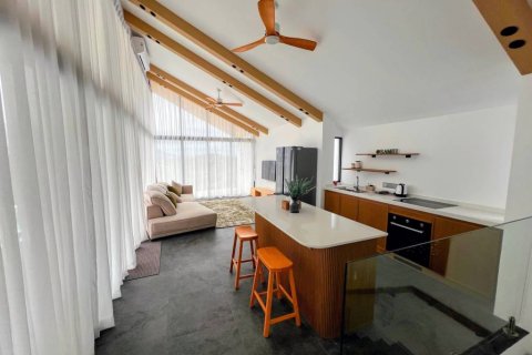 Chalet de 4 dormitorios en Surat Thani, Tailandia № 146849 - foto 8