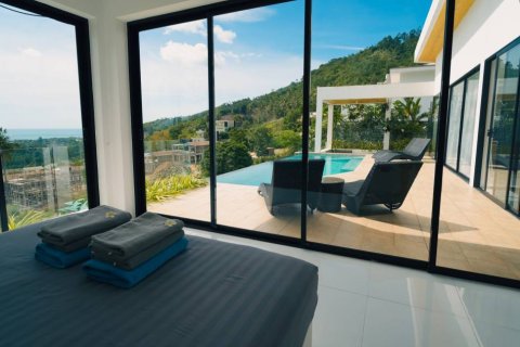 Chalet de 4 dormitorios en Surat Thani, Tailandia № 146846 - foto 9
