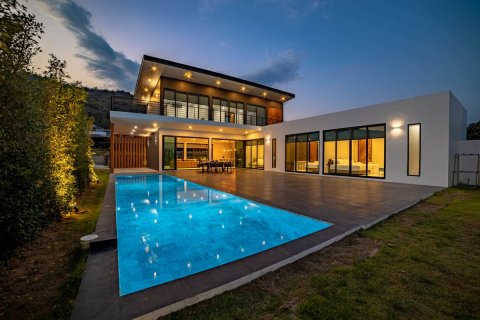 Villa in Hua Hin, Thailand 5 Schlafzimmer № 166814
