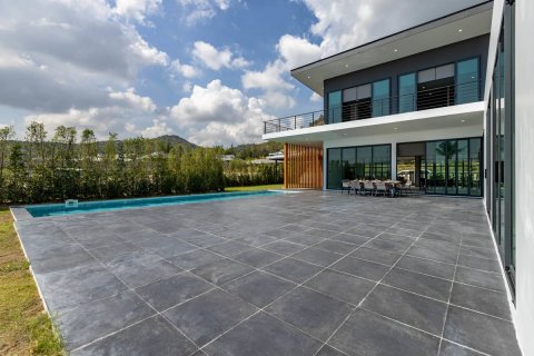 Chalet de 5 dormitorios en Hua Hin, Tailandia № 166814 - foto 6