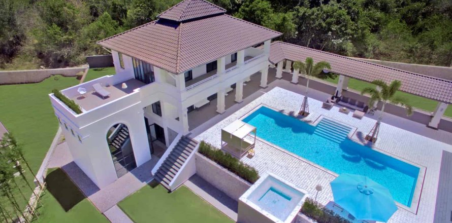Chalet de 4 dormitorios en Hua Hin, Tailandia № 166817