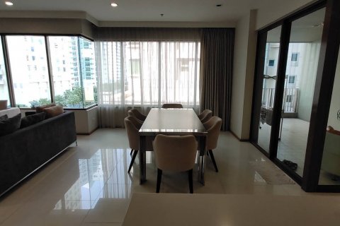 Eigentumswohnung in Bangkok, Thailand, 3 Schlafzimmer  № 143891 - Foto 1