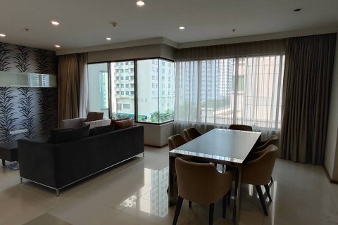 Eigentumswohnung in Bangkok, Thailand, 3 Schlafzimmer  № 143891 - Foto 2