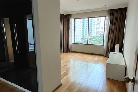 Eigentumswohnung in Bangkok, Thailand, 3 Schlafzimmer  № 143891 - Foto 7