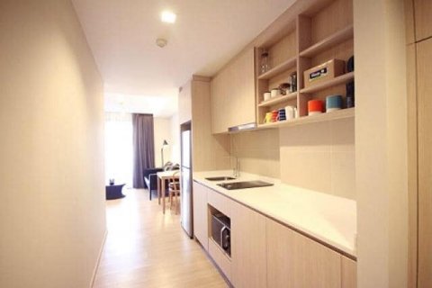 Condominio de 1 dormitorio en Phaya Thai, Bangkok, Tailandia № 143890 - foto 3