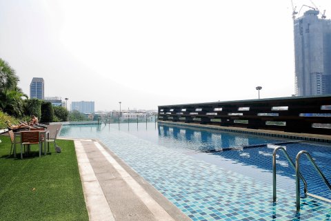 Condominio de 1 dormitorio en Bangkok, Tailandia № 143992 - foto 11