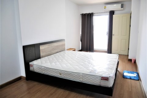 Eigentumswohnung in Bangkok, Thailand, 1 Schlafzimmer  № 143992