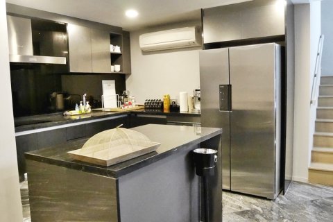 Condominio de 3 dormitorios en Bangkok, Tailandia № 143991 - foto 23
