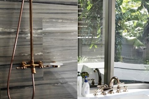 Condominio de 3 dormitorios en Bangkok, Tailandia № 143991 - foto 17