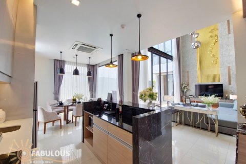 Chalet de 3 dormitorios en Surin Beach, Tailandia № 179535 - foto 10