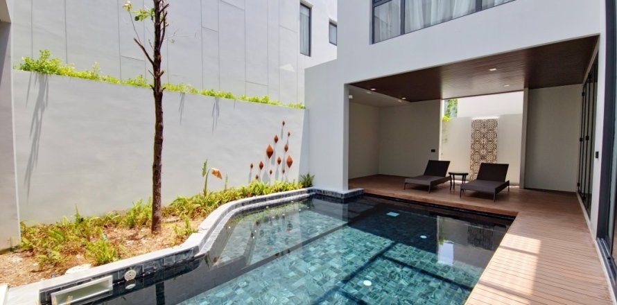 Chalet de 4 dormitorios en Surin Beach, Tailandia № 179534