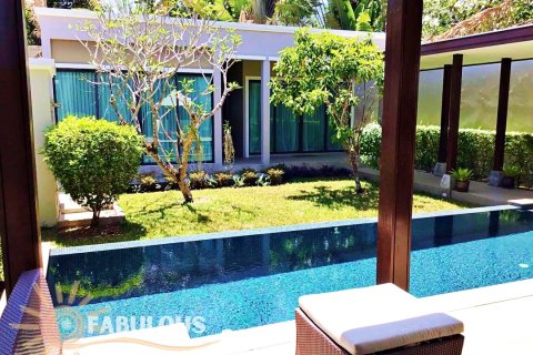 Chalet de 3 dormitorios en Bang Tao, Tailandia № 179537 - foto 2