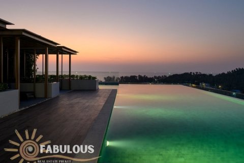 Condominio de 2 dormitorios en Surin Beach, Tailandia № 179532 - foto 5