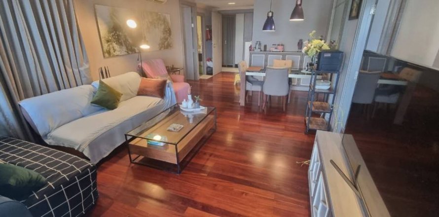 Condominio de 2 dormitorios en Pattaya, Tailandia № 119224
