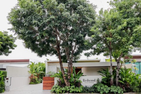 Casa de 3 dormitorios en Pattaya, Tailandia № 162869 - foto 3