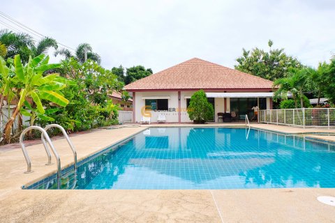 Estudio en Chonburi, Tailandia № 134366 - foto 2