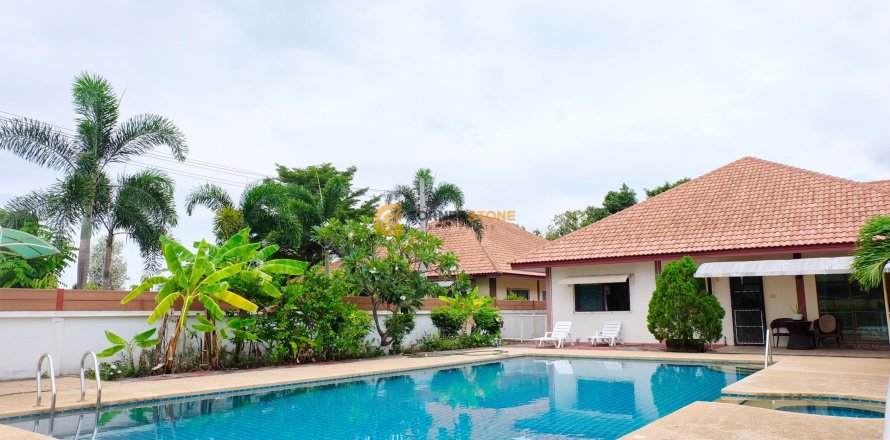 Estudio en Chonburi, Tailandia № 134366