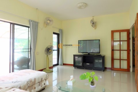 Estudio en Chonburi, Tailandia № 134366 - foto 4