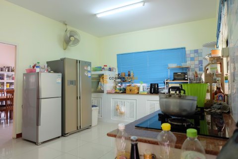 Estudio en Chonburi, Tailandia № 134366 - foto 9