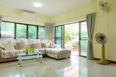 Estudio en Chonburi, Tailandia № 134366 - foto 3