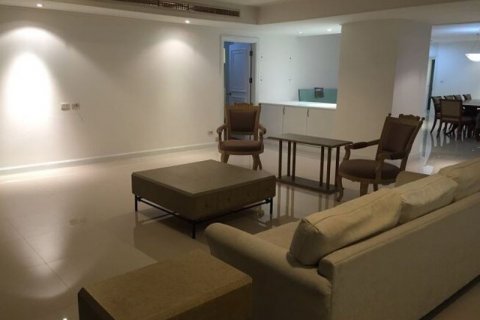 Condo in Bangkok, Thailand, 3 bedrooms  № 66769