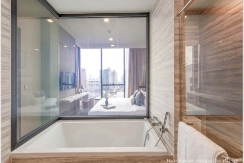 Condominio de 1 dormitorio en Khlong Toei, Bangkok, Tailandia № 133858 - foto 13