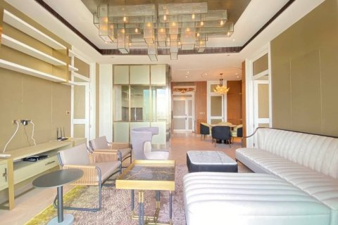 Condominio de 2 dormitorios en Khlong San, Bangkok, Tailandia № 133857 - foto 2