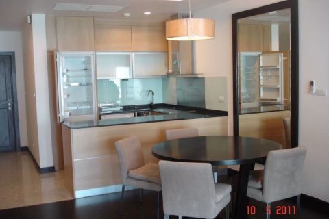 Condo in Sathon, Bangkok, Thailand, 2 bedrooms  № 59135 - photo 2