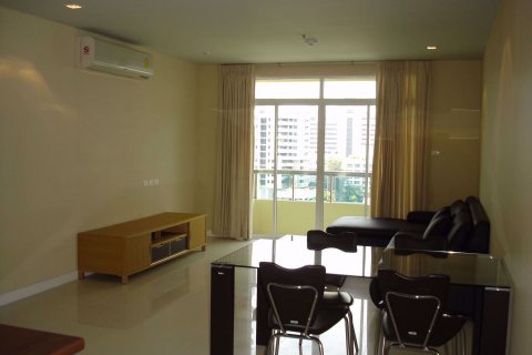 Condominio de 2 dormitorios en Watthana, Bangkok, Tailandia № 59136 - foto 2