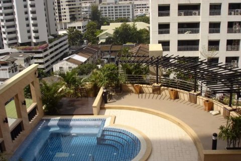 Condominio de 2 dormitorios en Watthana, Bangkok, Tailandia № 59136 - foto 5
