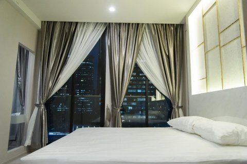 Condominio de 1 dormitorio en Bangkok, Tailandia № 143837 - foto 2