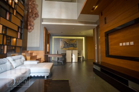 Condominio de 2 dormitorios en Sathon, Bangkok, Tailandia № 143860 - foto 2
