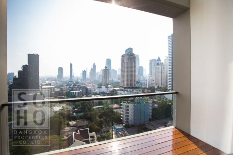 Condominio de 2 dormitorios en Sathon, Bangkok, Tailandia № 143860 - foto 14