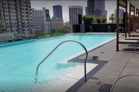 Condominio de 2 dormitorios en Sathon, Bangkok, Tailandia № 143859 - foto 10
