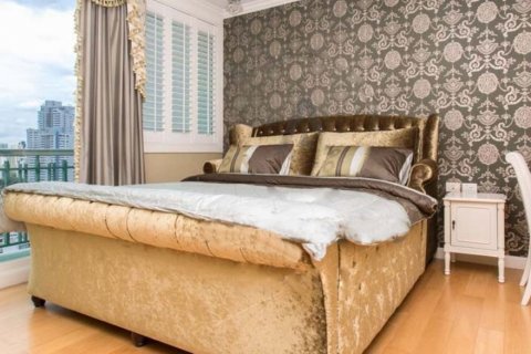 Condominio de 3 dormitorios en Bangkok, Tailandia № 143836 - foto 3