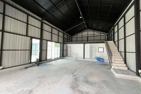 Chalet de 4 dormitorios en Pattaya, Tailandia № 155684 - foto 10