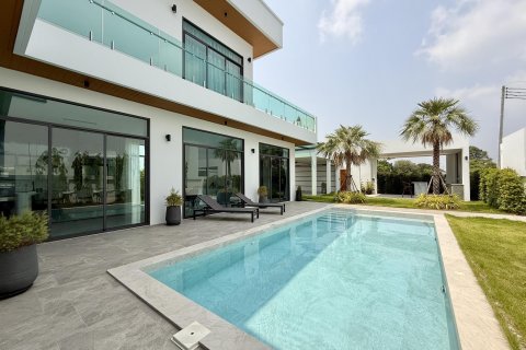 วิลล่าในพัทยา, ประเทศไทย 4 ห้องนอน № 155680