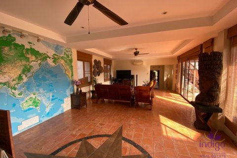 Casa de 6 dormitorios en San Sai, Tailandia № 57942 - foto 9