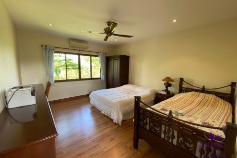 Casa de 6 dormitorios en San Sai, Tailandia № 57942 - foto 28