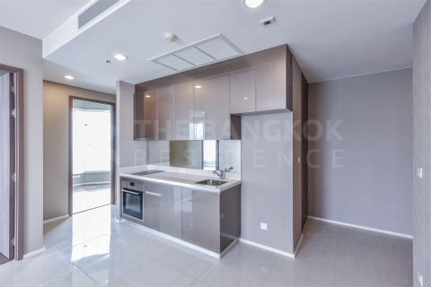Condo in Bangkok, Thailand, 2 bedrooms  № 185340