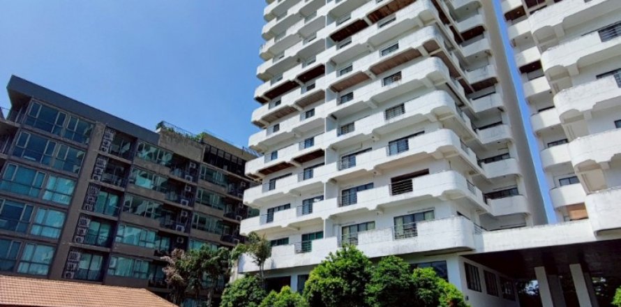 Condominio de 2 dormitorios en Jomtien Beach, Pattaya, Tailandia № 134419