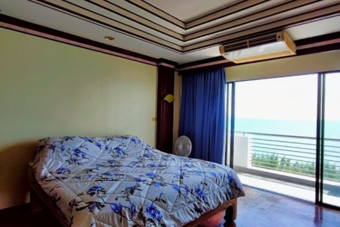 Condominio de 2 dormitorios en Jomtien Beach, Pattaya, Tailandia № 134419 - foto 11