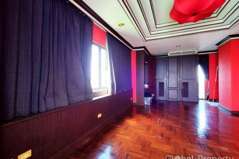 Condominio de 2 dormitorios en Jomtien Beach, Pattaya, Tailandia № 134419 - foto 22