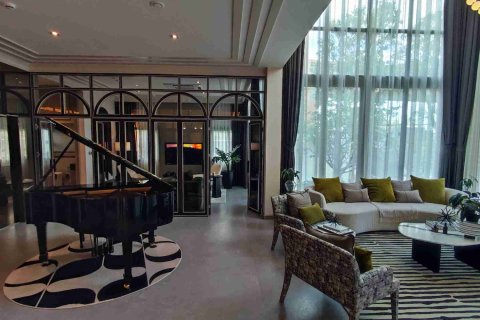 Casa de 5 dormitorios en Bangkok, Tailandia № 183926 - foto 3